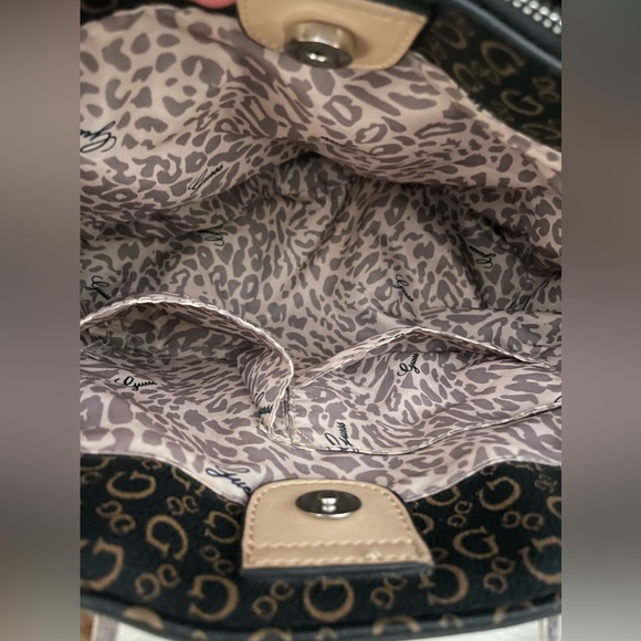 Guess Handbag - Picture 8 of 12